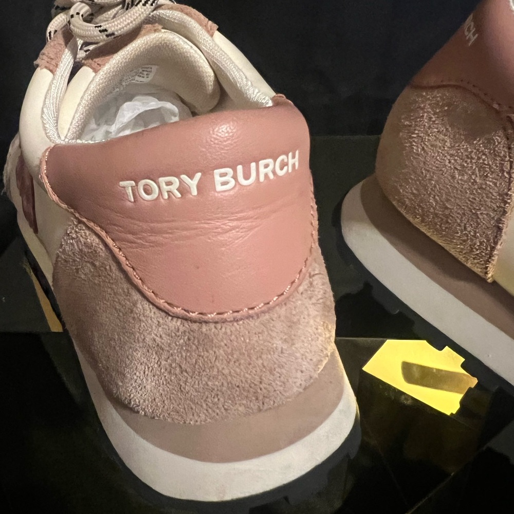 Tory Burch Good Luck Trainer Sneakers in Blush and Cream size 8.5 NEW - Picture 10 of 12